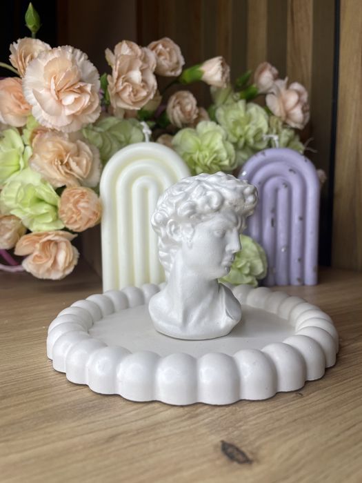 Statuetka dekoracyjna biafa w stylu klasycznym
