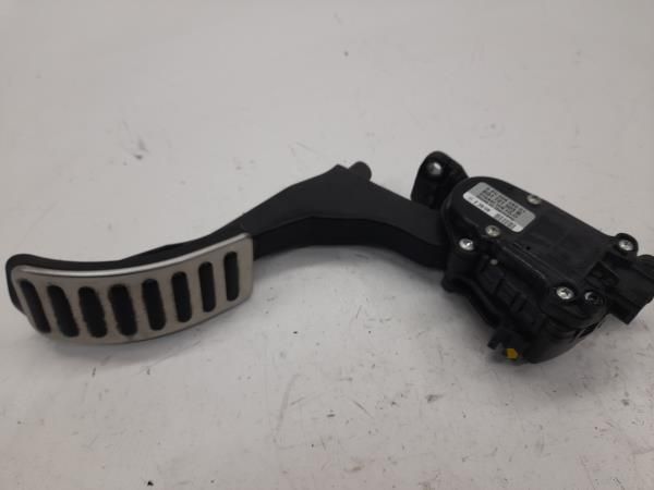 Pedal do acelerador SKODA Fabia I Break (6Y5)