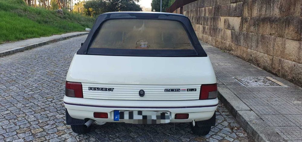 Peugeot 205 CJ Cabrio