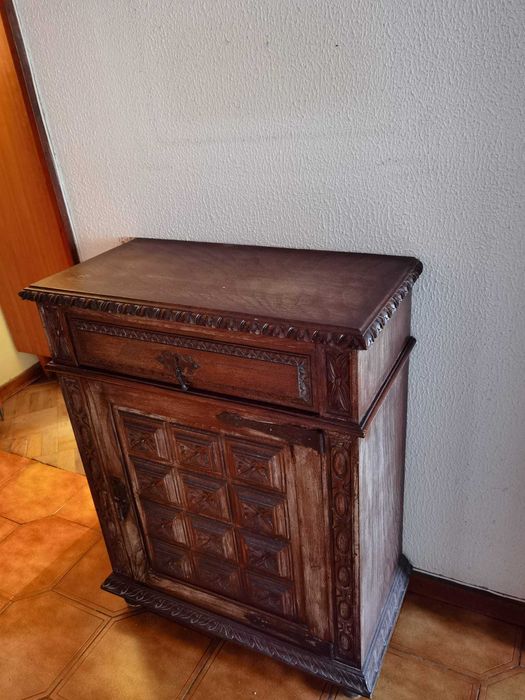 Móvel entrada, aparador, muito bonito e em bom estado