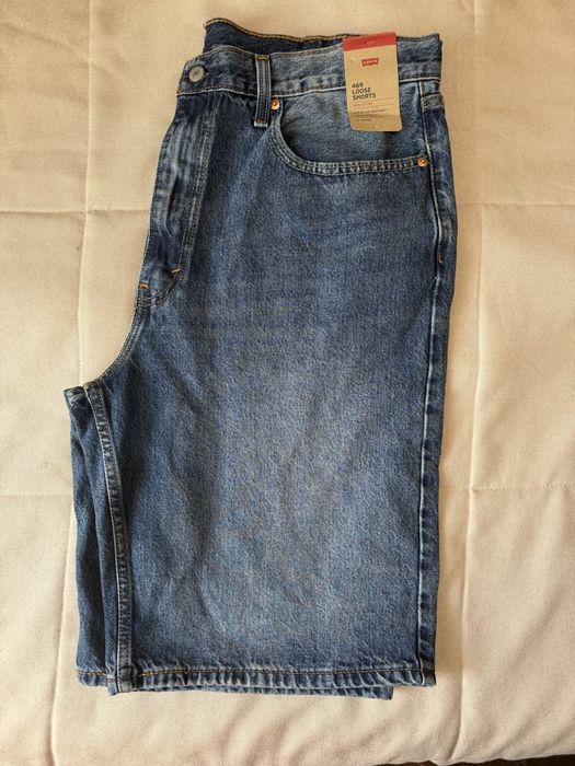 Шорти нові Levi’s