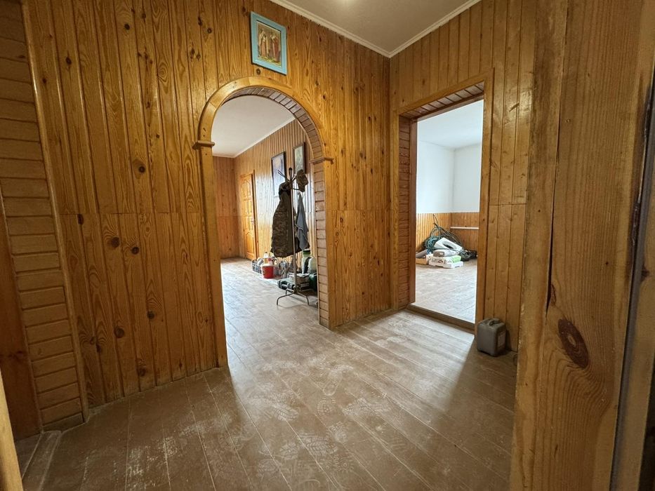 Продам будинок з ГАЗОВИМ опаленням в с.Сатиїв.