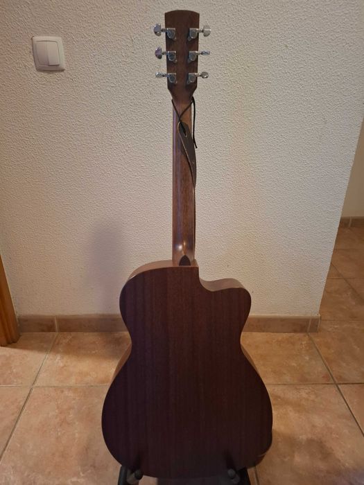 Harley Benton Esquerdino c/pick up (como novo)