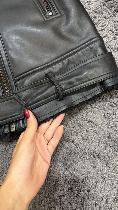 Дублянка розмір М stradivarius
