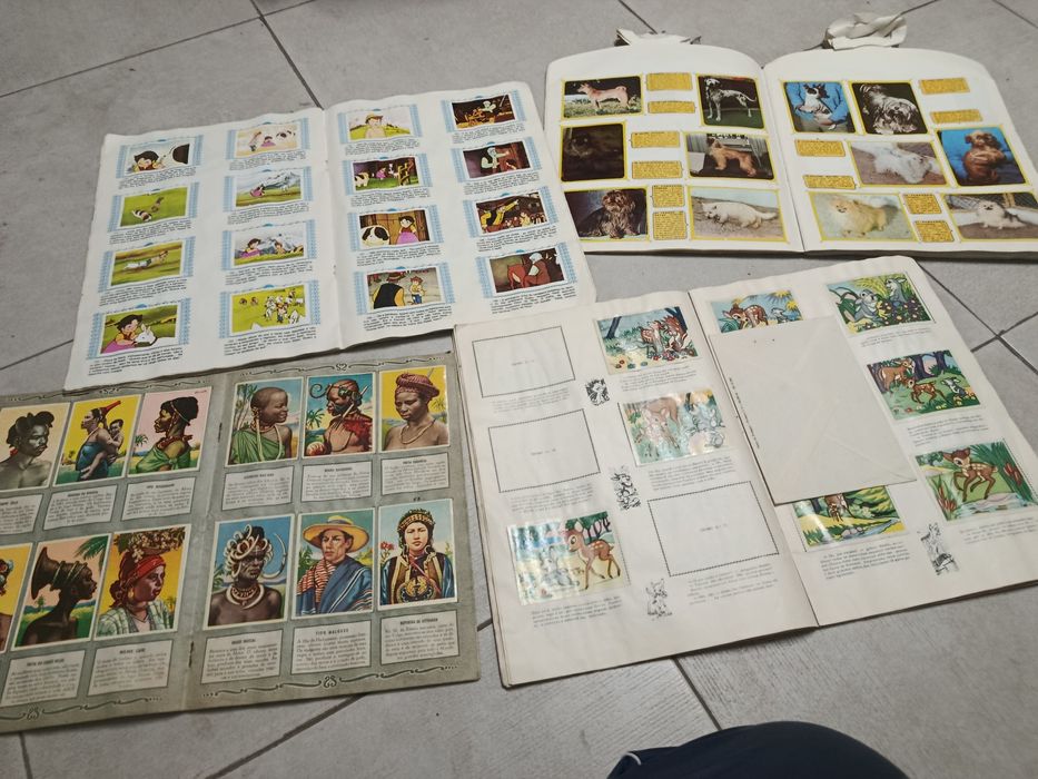 Cadernetas de cromos antigas
