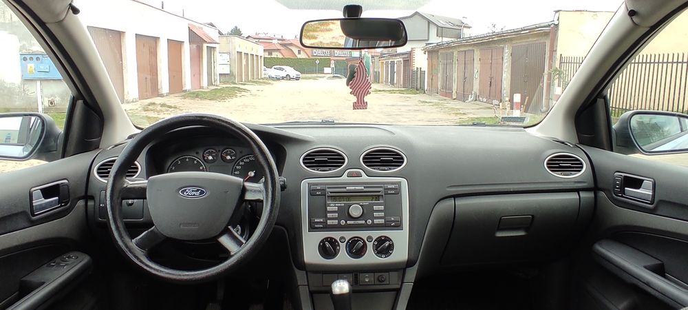 Ford focus 2006 r 1.6 benzyna