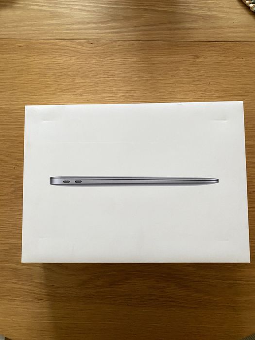 MacBook Air M1 13” Space Grey (2021) - 8GB / 256GB - 104 ciclos