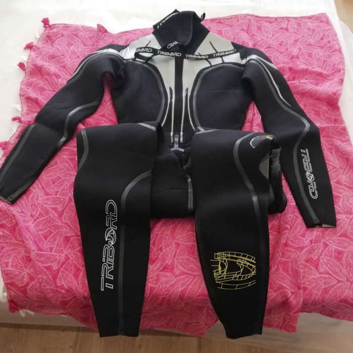 Fato de Surf de inverno Tribord como novo!