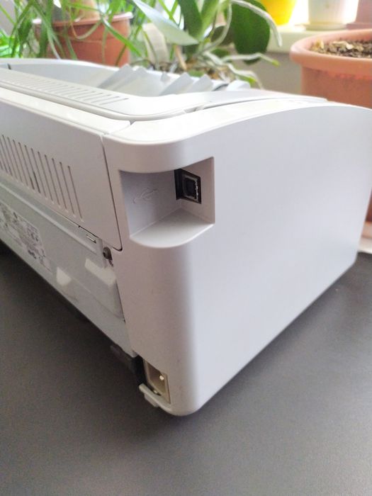 принтер HP LaserJet P1102