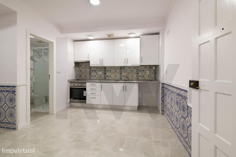 Atelier T1+1 à venda em Monte Abraão
