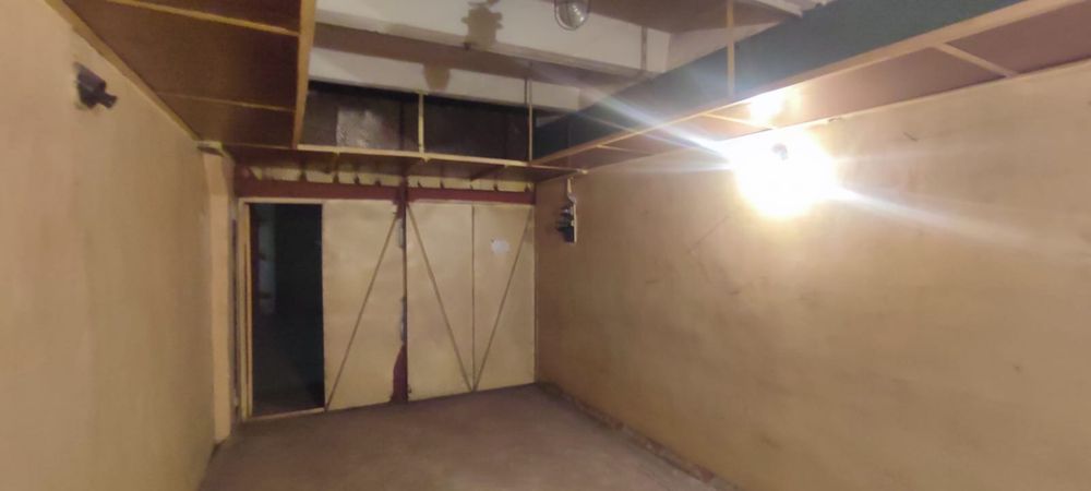 Продам гараж, гк Русанівський 2, вул. Євгена Сверстюка 52а.