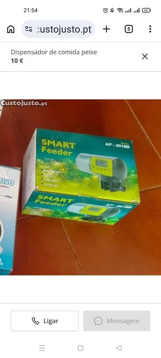 Dispensador comida peixes