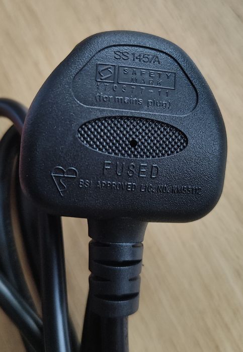 Kabel przewód zasilający angielski z wtyczką typu-G