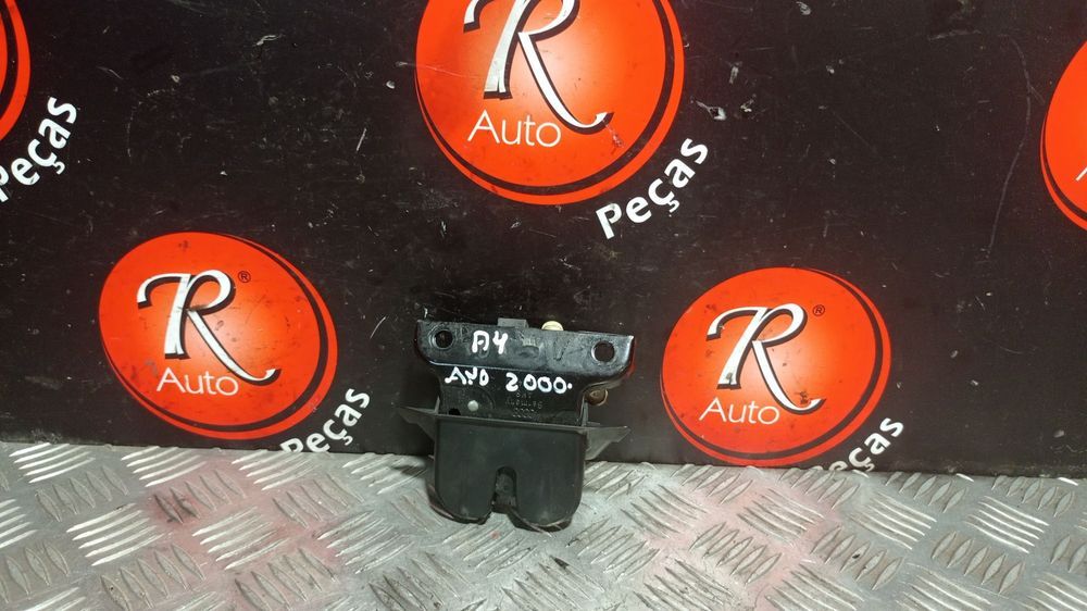 Fecho Da Mala F.D Audi A4 Avant (8D5, B5)