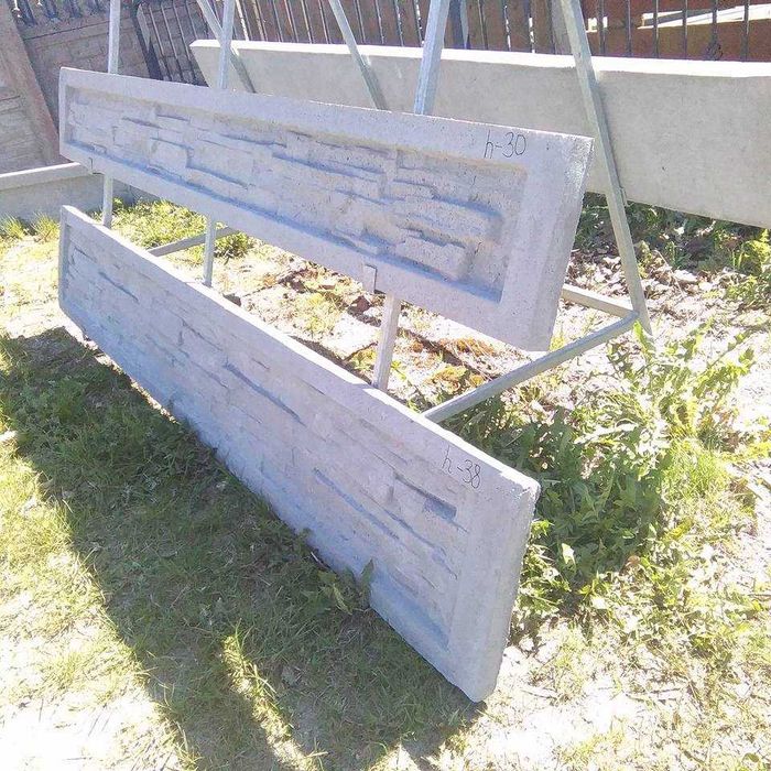 Podmurówka betonowa prefabrykowana systemowa, łączniki, podmurówki pod panele 3D