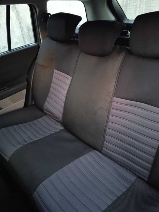 продаю свою машину рено