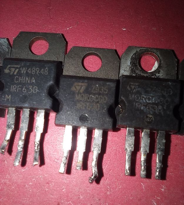 Лот  7 шт за 65  грн транзистор IRF630