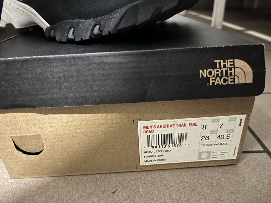 Кроссовки THE north face