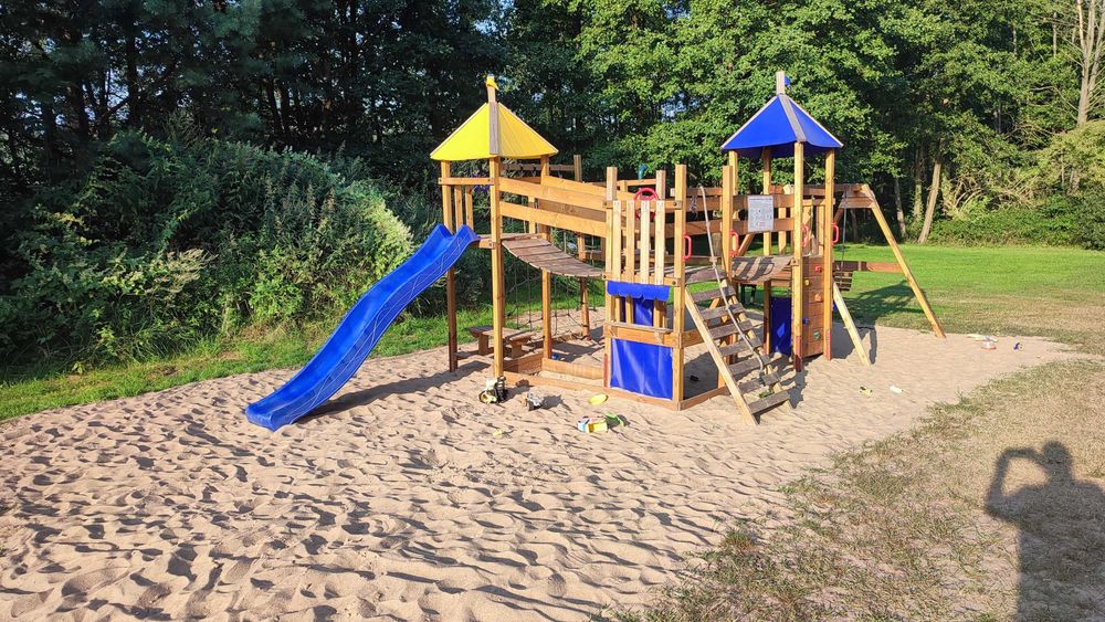 Całoroczny Camper Park CAMPING nad Jeziorem Kemping Kamper Przyczepa