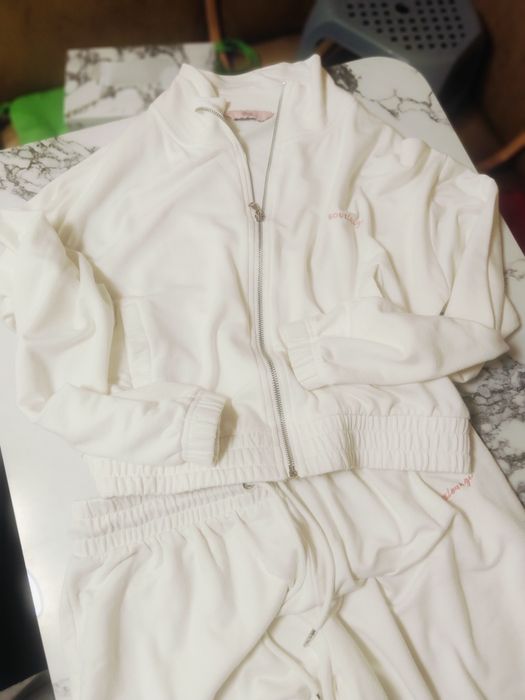 Костюм білий BOUXlounge розмір М