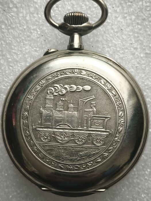 Часы Doxa ,XXL 68 mm, с подчасником  из серебра