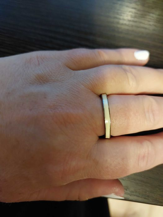 Каблучка жіноча,нова,розмір-20