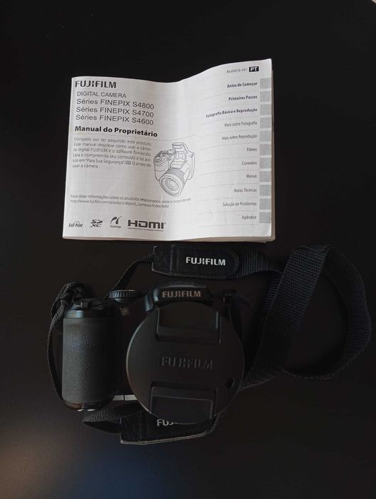 Máquina Fotográfica Fujifilm FinePix S4800