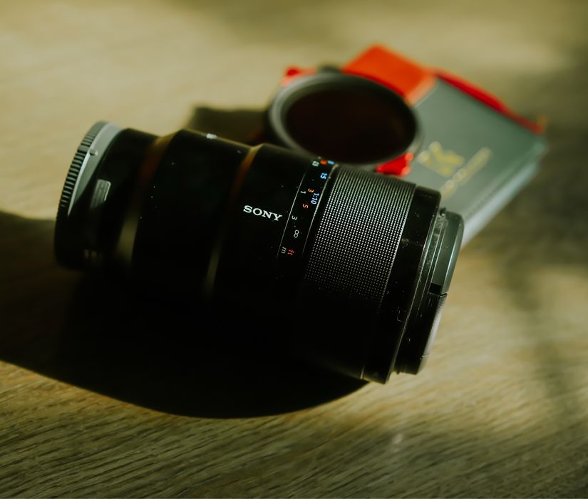 Обʼєктив Sony 90 mm f2.8 G-master