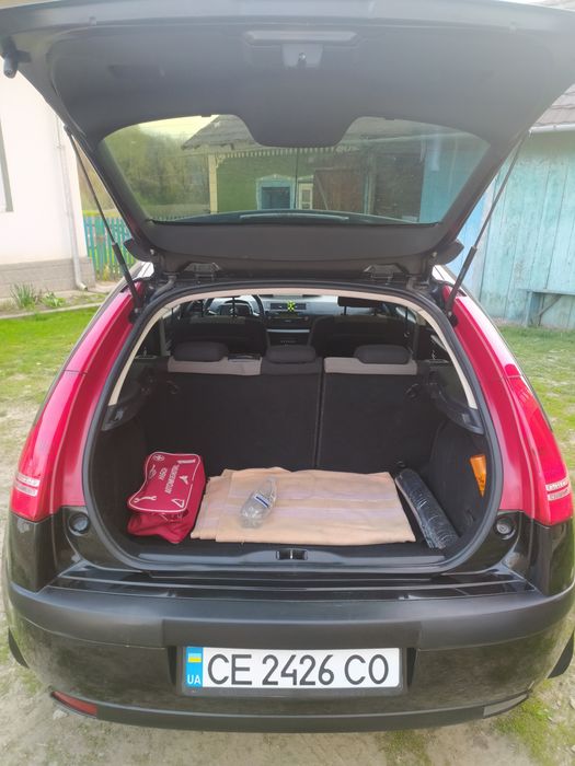Citroen C4  1.6 бензин