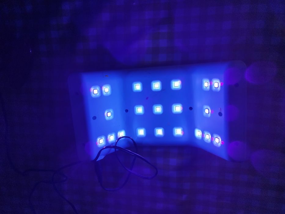 LED lamp UV sprawna