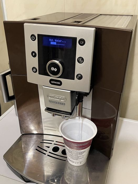 Кофемашина Delonghi ESAM 5500 Perfecta Cappuccino Кавомашина Delonghi