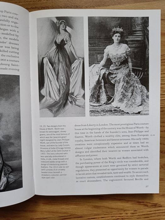 Fashion since 1900 - Valerie Mendes, Amy de la Haye