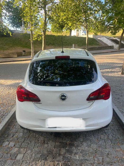 ! Opel Corsa E-Van 1.3 CDTI (1248cc, 95cv) – Económico, Fiável e Pronto a Trabalhar. Económico e com excelente desempenho é a escolha ideal!