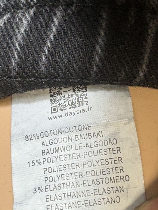 Jeansy joggery czarne  z dziurami M/L