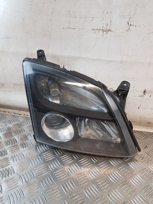 Lampa Prawa Przód Depo 084421129R Opel Vectra C 04R- Europa