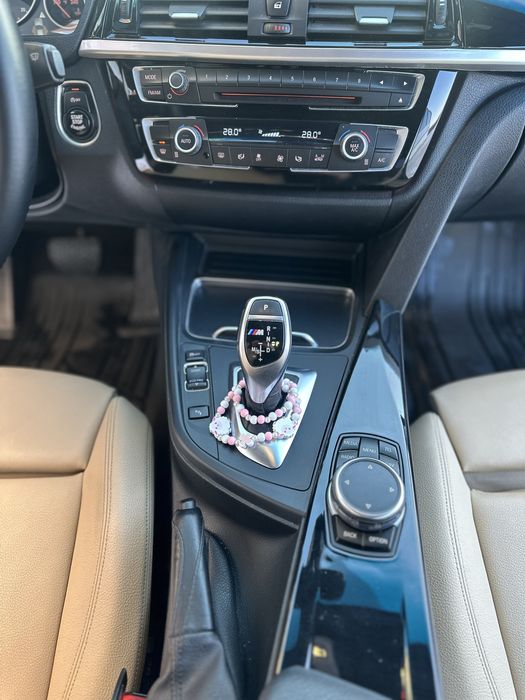 BMW 328i F30 2015 n26