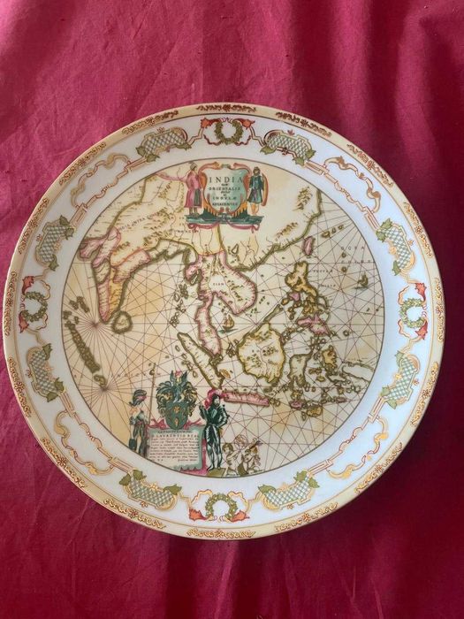 Pratos de Coleção - Portugal e o Oriente