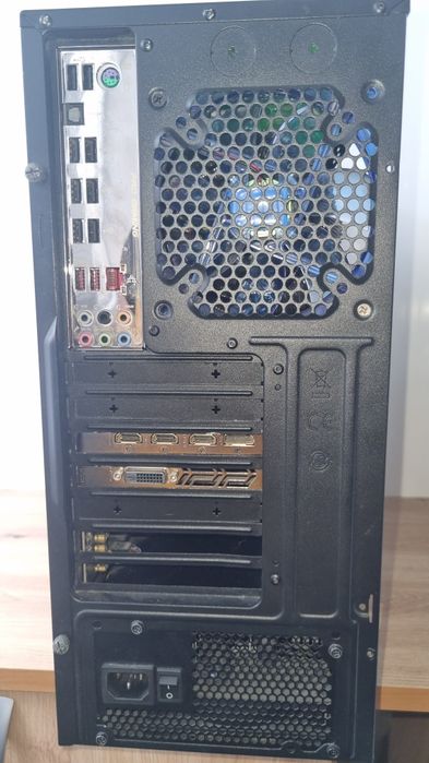 Системный блок,мультимедийный ПК