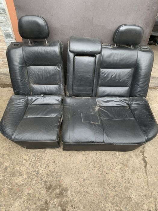 Продам сидіння шкірянні е 30