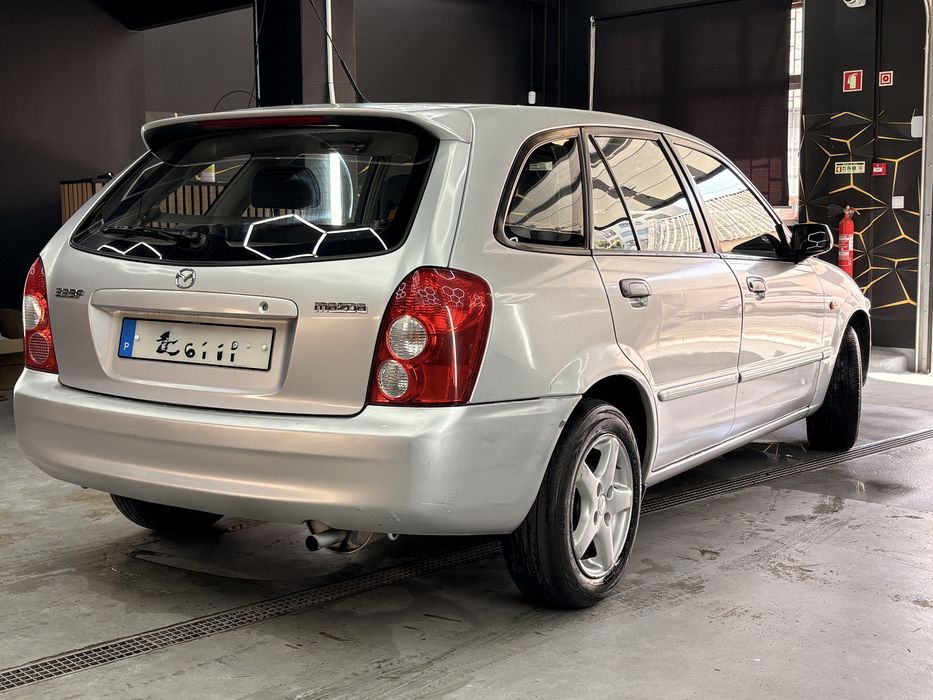 Mazda 323f 1.3 16v
