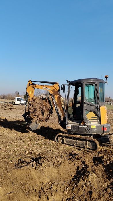 Usługi minikoparka 3 tony oraz wywrotką 3.5 tony i koparką 12 ton