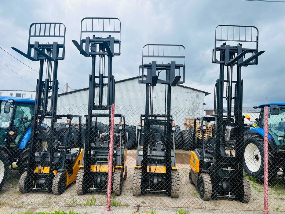 вилкові навантажувачі UN forklift