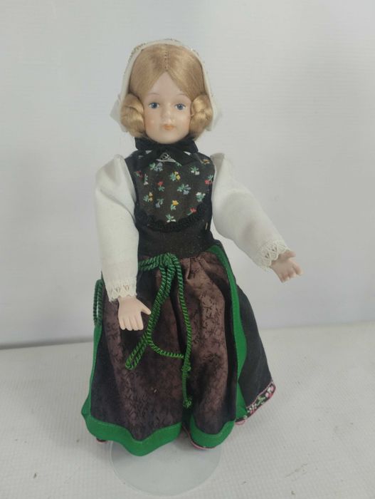 Lalka Porcelanowa Certyfikowana