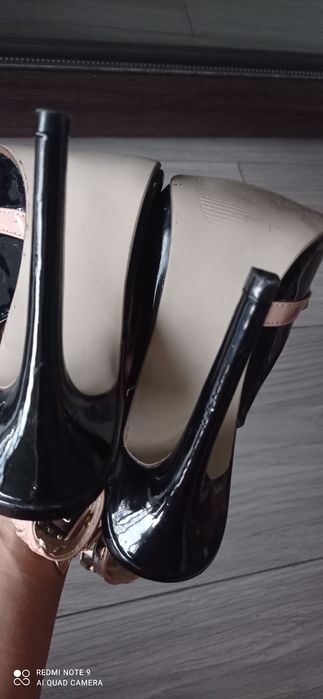 Obuwie damskie na szpilce