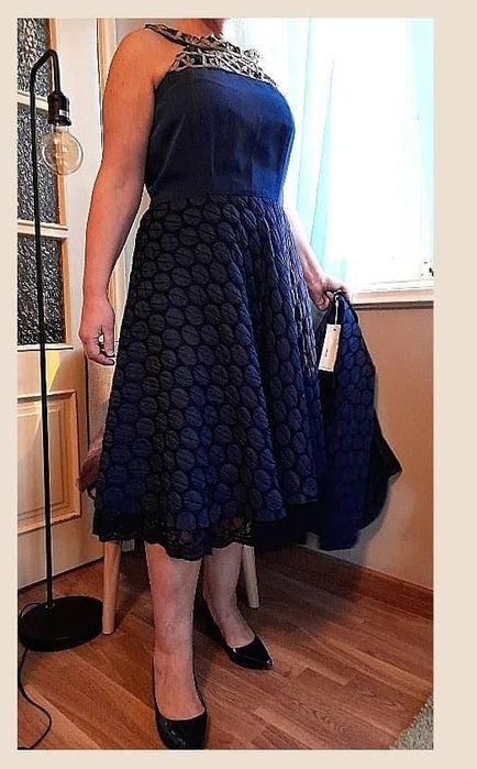 Lote de roupa clássica