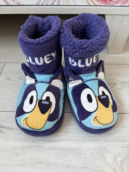 Miękkie wciągane kapcie za kostkę Bluey r. 27/28