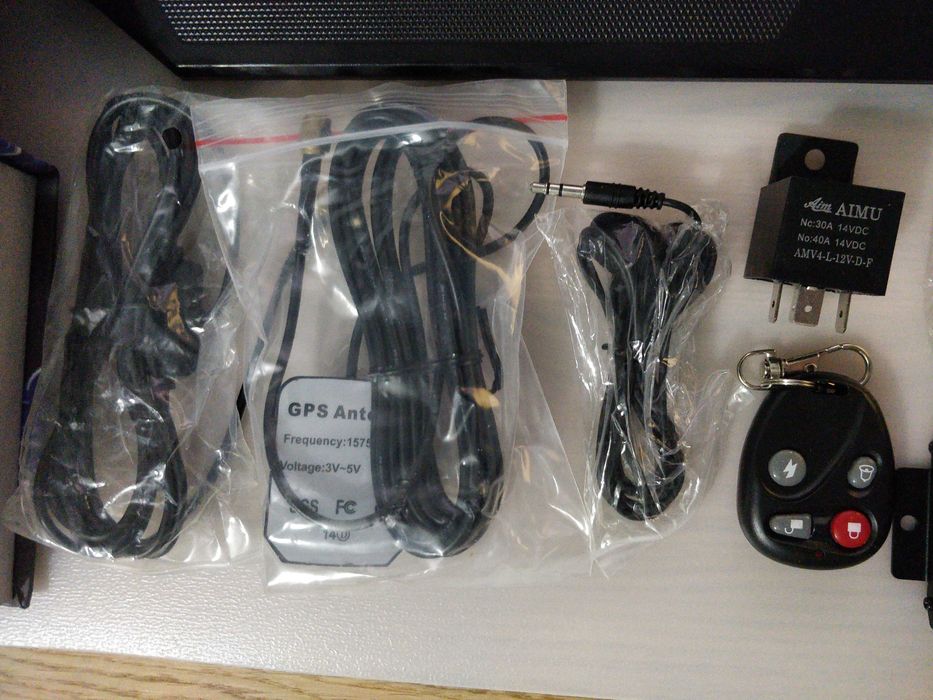 GPS Car Locator/Tracker64586031663233123