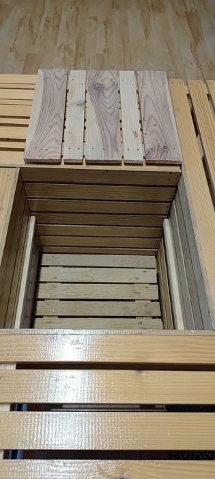 Stolik kawowy drewniany handmade na kółkach