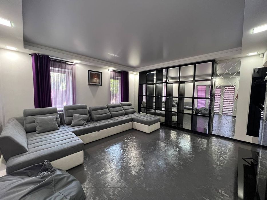 Продам 2х поверховий будинок Ремонт Правый берег