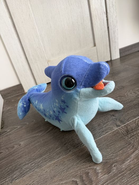 Інтерактивний дельфін FurReal